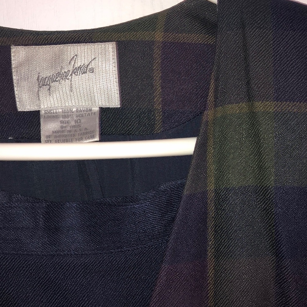 2 PC. Suit - Picture 2 of 5